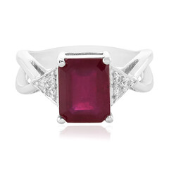 Anello in argento con Rubino del Madagascar