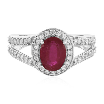 Anello in argento con Rubino del Madagascar