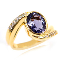 Anello in argento con Quarzo Mirtillo