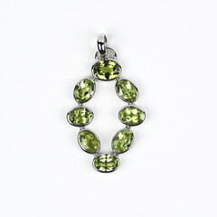 Ciondolo in argento con Peridoto