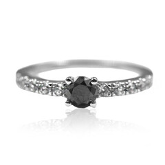 Anello in argento con Diamante Nero