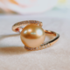 Anello in oro con Perla d'Acqua Dolce Dorata (CIRARI)