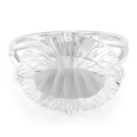 Anello in argento con Petalite