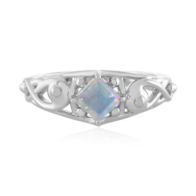 Anello in argento con Opale di Welo