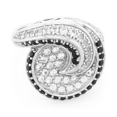 Anello in argento con Spinello Nero