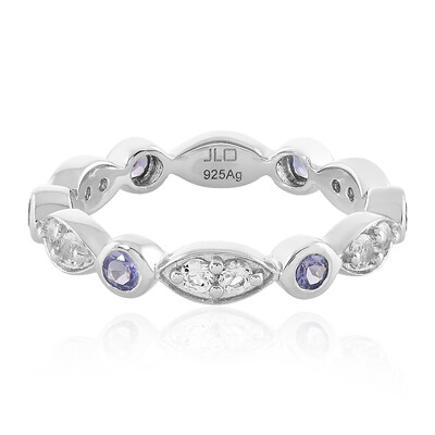 Anello in argento con Tanzanite