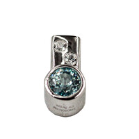 Ciondolo in argento con Zircone Ratanakiri