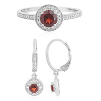Anello in argento con Granato Mozambico