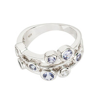 Anello in argento con Tanzanite