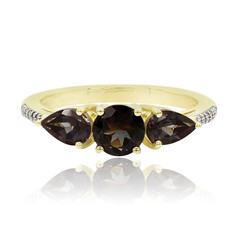 Anello in oro con Granato Cangiante