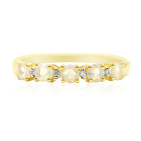 Anello in oro con Opale di Welo