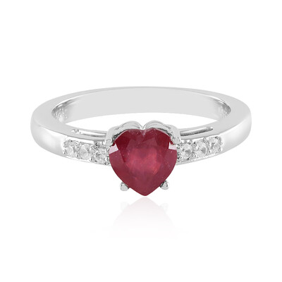 Anello in argento con Rubino del Madagascar