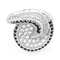 Anello in argento con Spinello Nero