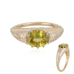 Anello in oro con Sfene (de Melo)