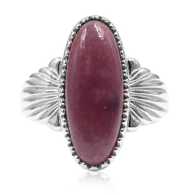 Anello in argento con Lepidolite