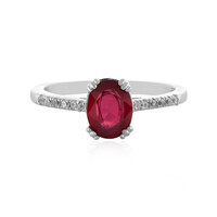 Anello in argento con Rubino del Madagascar