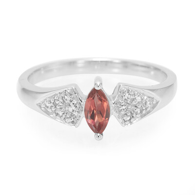 Anello in argento con Granato Lindi