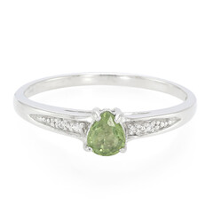 Anello in argento con Zaffiro Verde AAA