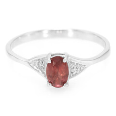 Anello in argento con Granato Malaya