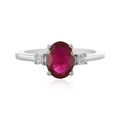 Anello in argento con Rubino del Madagascar
