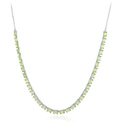 Collana in argento con Peridoto della Birmania