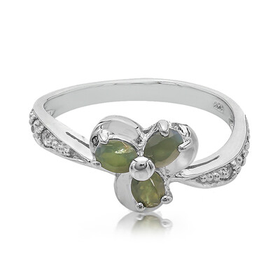 Anello in argento con Alessandrite