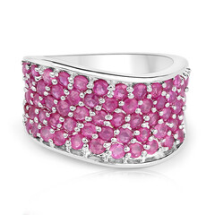 Anello in argento con Rubino