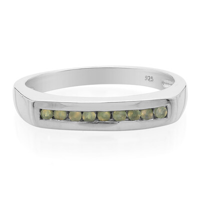 Anello in argento con Alessandrite