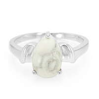 Anello in argento con Howlite
