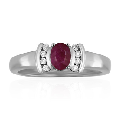 Anello in argento con Rubino Keniano
