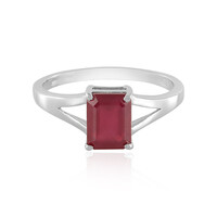 Anello in argento con Rubino del Madagascar