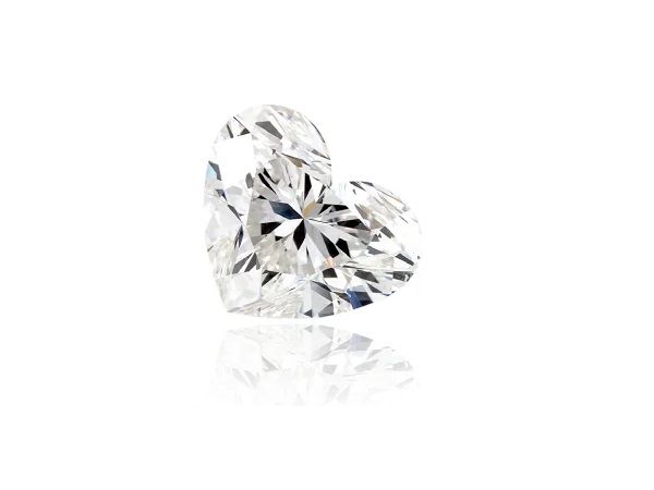 pietra preziosa cuore diamante